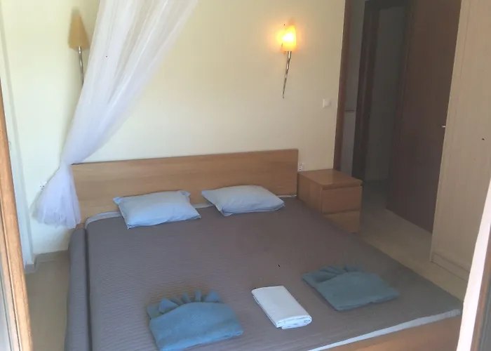 Maria 3* Toroni